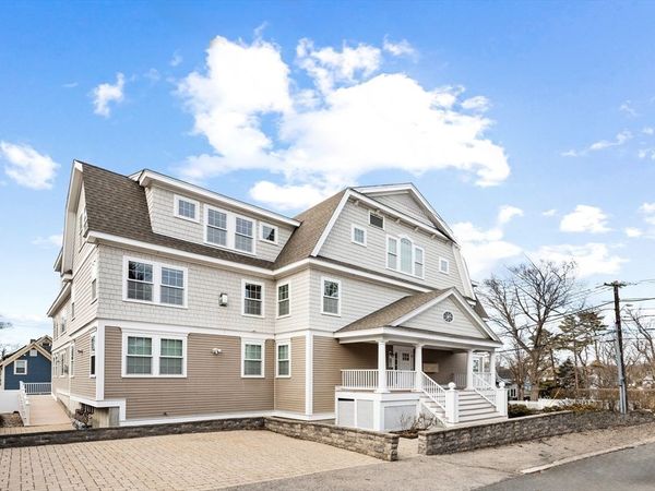 100 Burrill Street, Unit 6, Swampscott, MA 01907