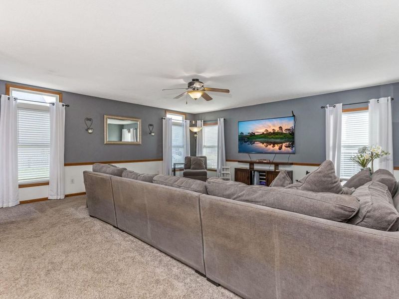 701 Village Mill Drive, Sunbury, OH 43074 Photo 4