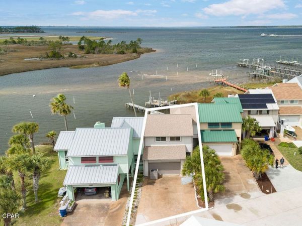 1233 Capri Drive , Panama City, FL 32405