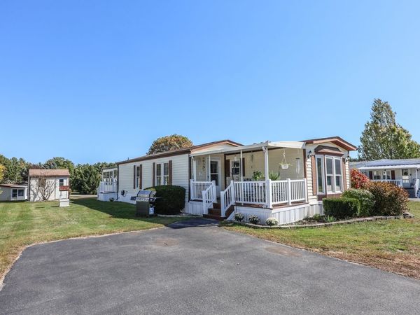 5 Monadnock Drive, Rochester, NH 03867