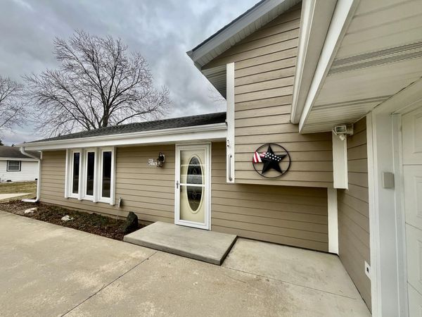N97W21763 White Horse Dr, Germantown, WI 53017