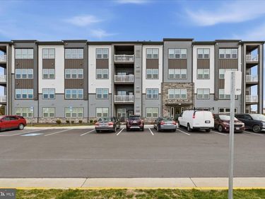 151 MCCORMICK CIRCLE, Unit 105, WINCHESTER, VA 22602