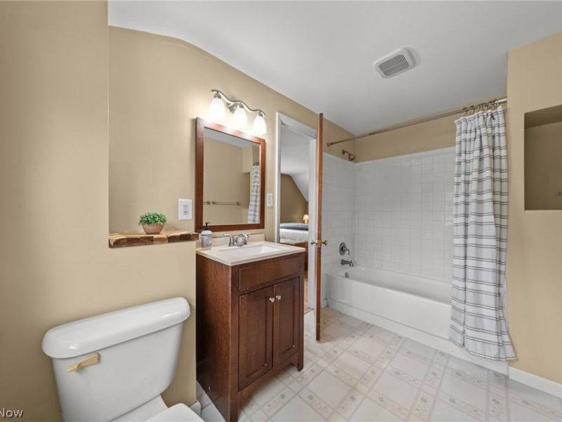 72 Pinehurst Road, Munroe Falls, OH 44262 Photo 17