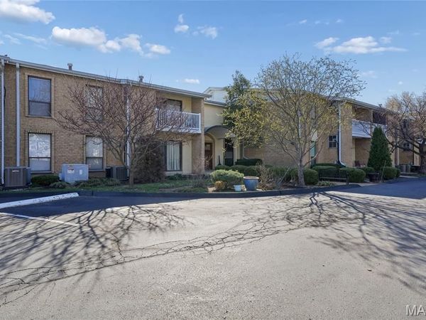 444 N Clay Avenue, Unit 2H, St Louis, MO 63122