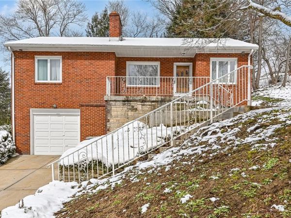 101 W. Pennview, Pittsburgh, PA 15223