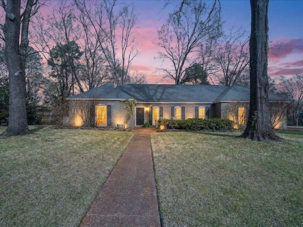 1831 RIVER VALLEY DR, Germantown, TN 38138