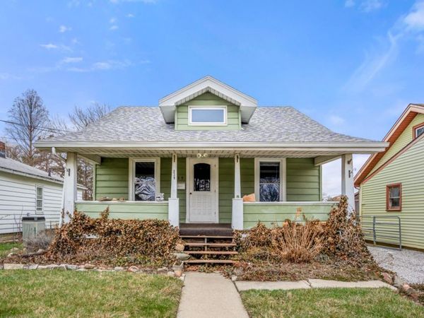 239 Hannum Avenue, Rossford, OH 43460