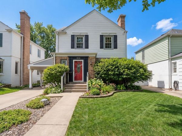 5118 Morse Avenue, Skokie, IL 60077