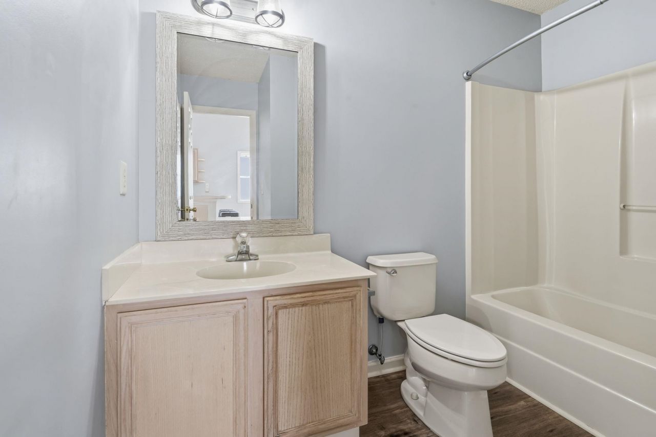 1460 Blue Tree Ct.  Photo 17