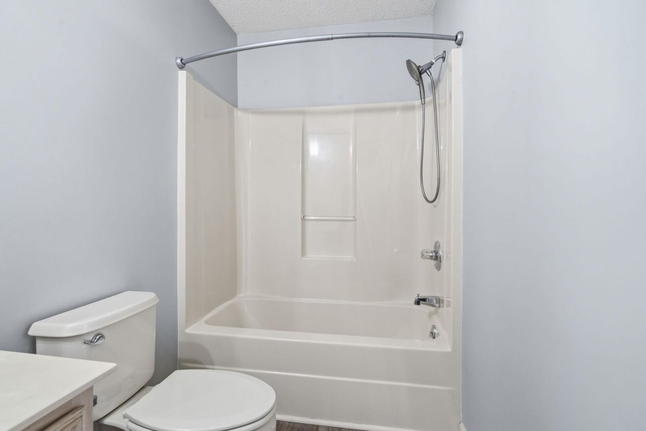 1460 Blue Tree Ct.  Photo 18