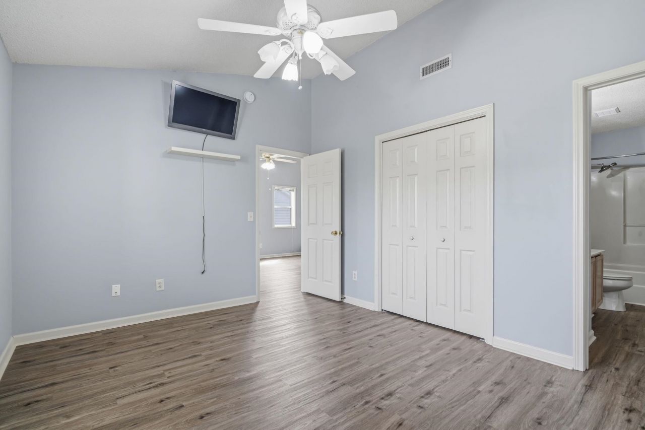 1460 Blue Tree Ct.  Photo 20