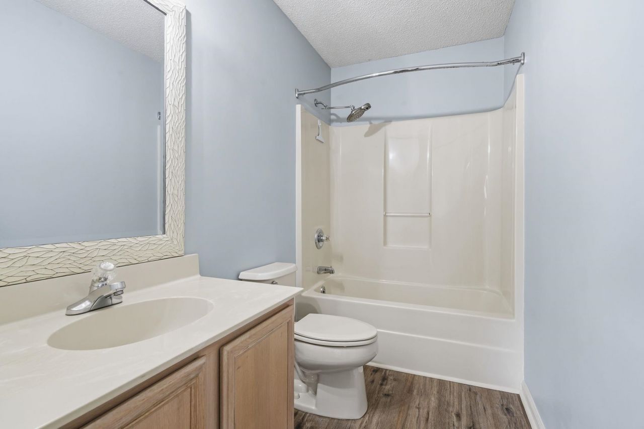 1460 Blue Tree Ct.  Photo 22