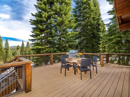 11221 Skislope Way, Truckee, CA 96161 Photo