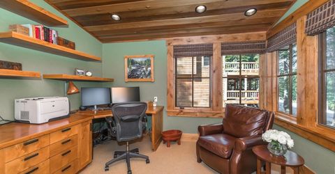 11221 Skislope Way, Truckee, CA 96161 Photo