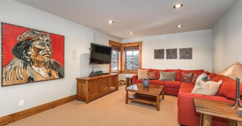 11221 Skislope Way, Truckee, CA 96161 Photo