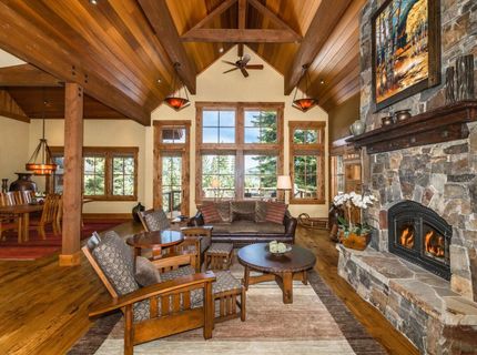 11221 Skislope Way, Truckee, CA 96161 Photo