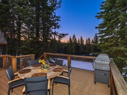 11221 Skislope Way, Truckee, CA 96161 Photo