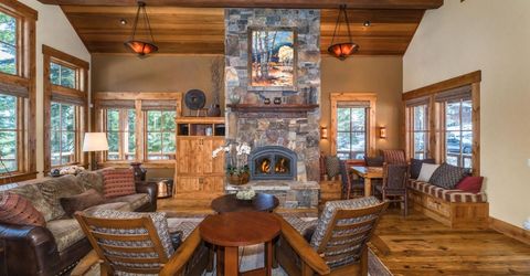 11221 Skislope Way, Truckee, CA 96161 Photo