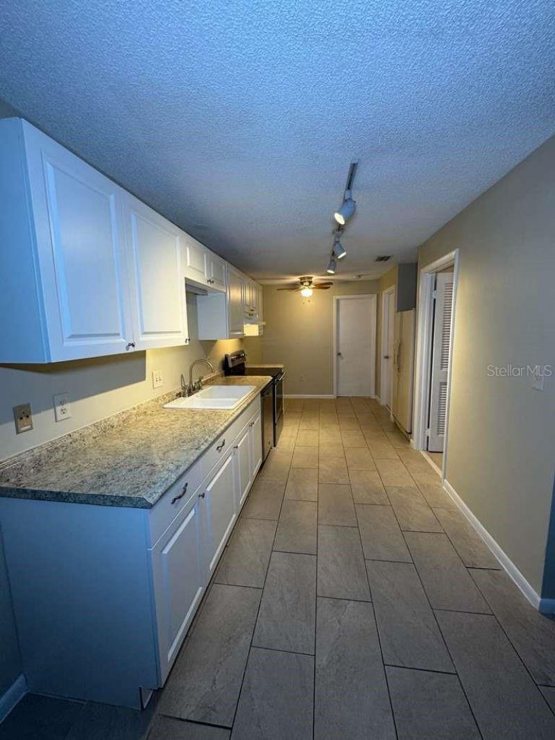 2050 Oleander Boulevard , Unit 10-206, Fort Pierce, FL 34950 Photo