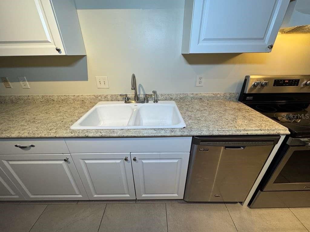 2050 Oleander Boulevard , Unit 10-206, Fort Pierce, FL 34950 Photo