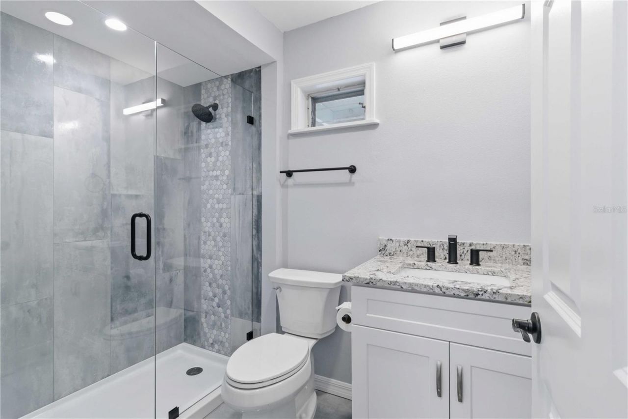 607 Manatee Avenue, Ellenton, FL 34222 Photo