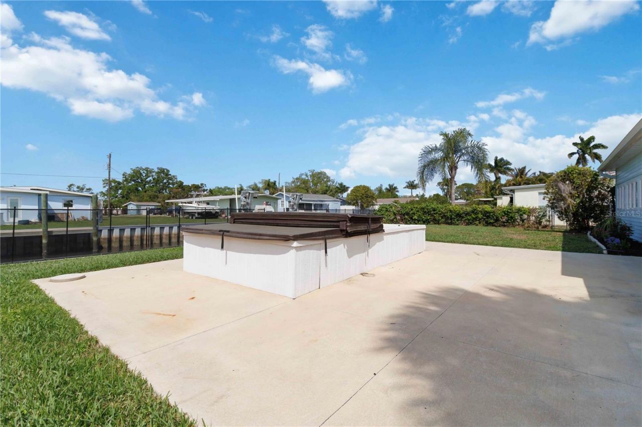 607 Manatee Avenue, Ellenton, FL 34222 Photo