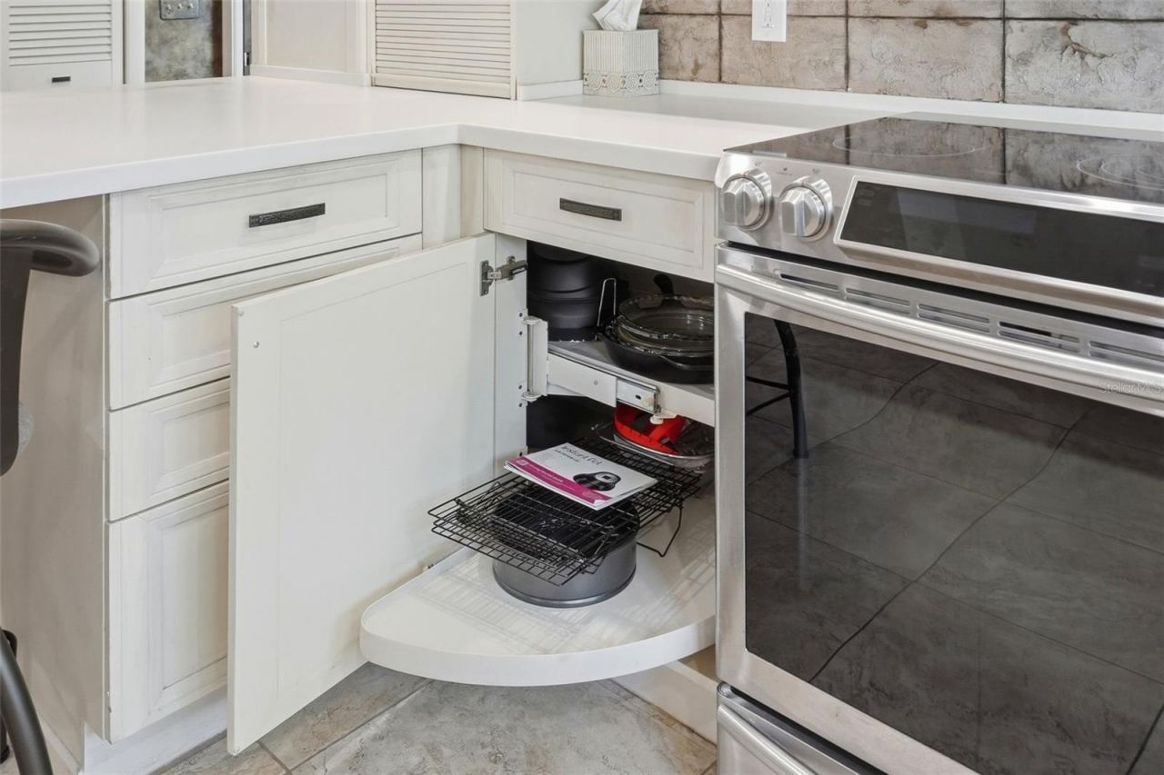 10785 Danielle Drive, Largo, FL 33774 Photo