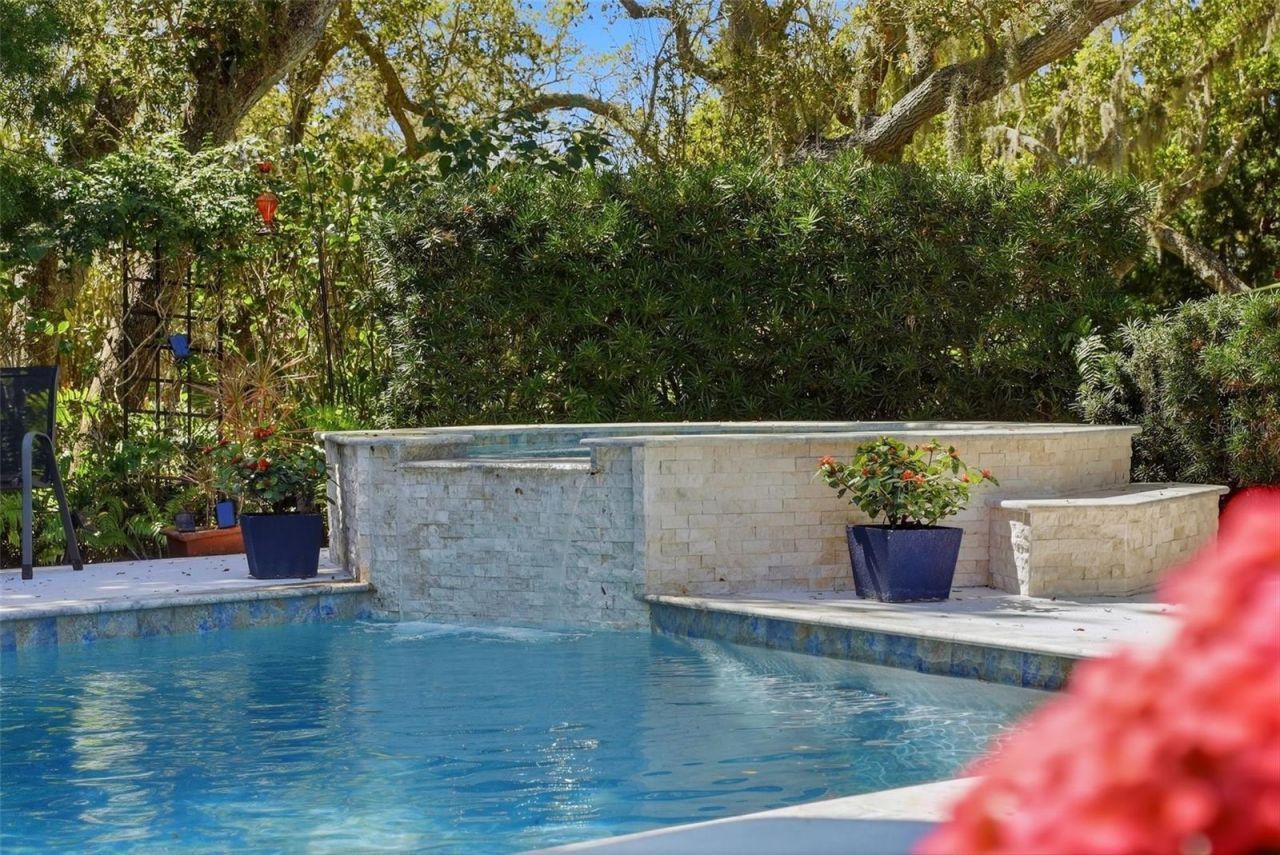 10785 Danielle Drive, Largo, FL 33774 Photo