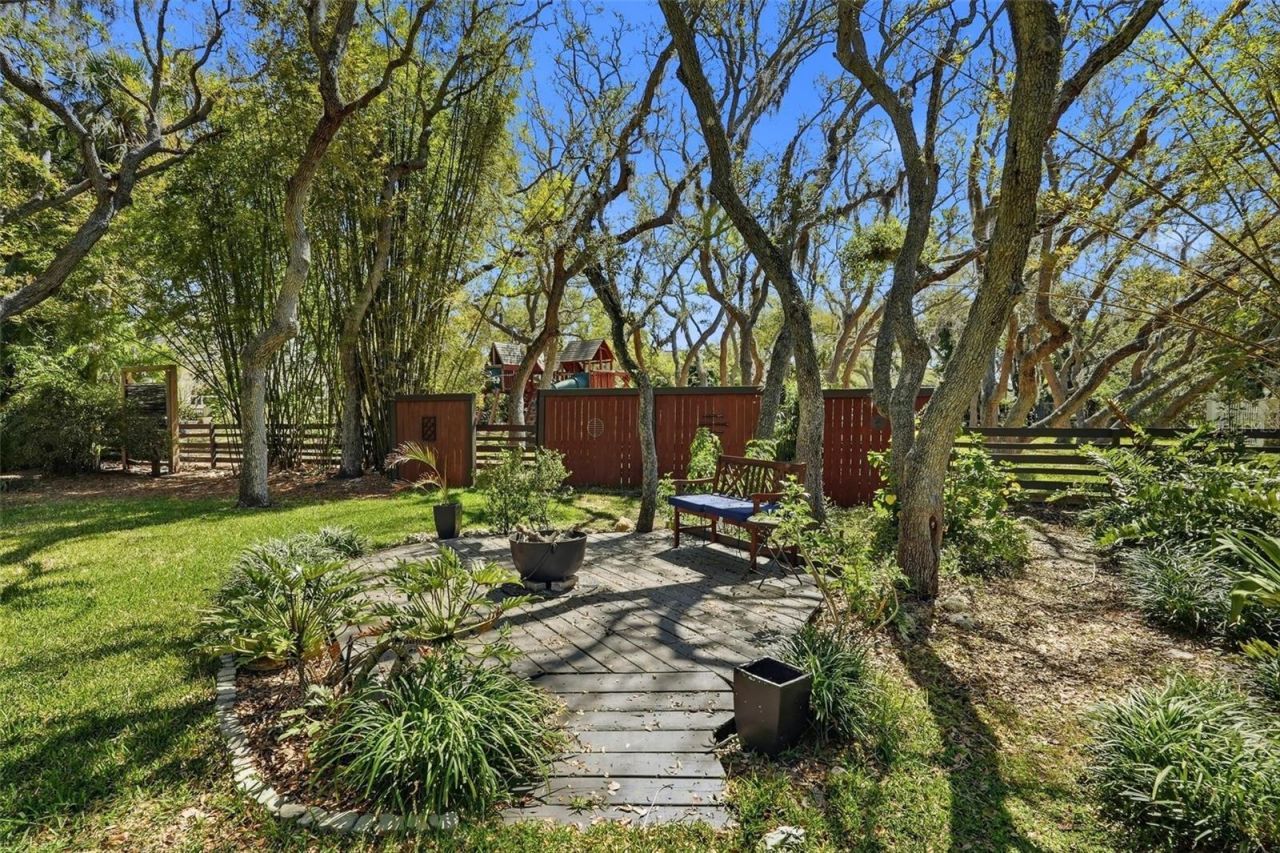 10785 Danielle Drive, Largo, FL 33774 Photo