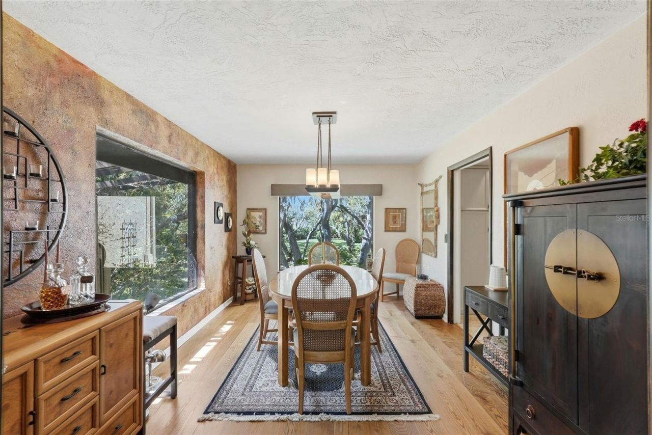 10785 Danielle Drive, Largo, FL 33774 Photo