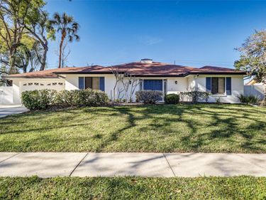 6308 N QUEENSWAY DRIVE , TEMPLE TERRACE, FL 33617