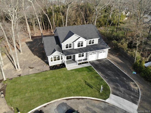 4 Lotto Court, Lake Grove, NY 11755