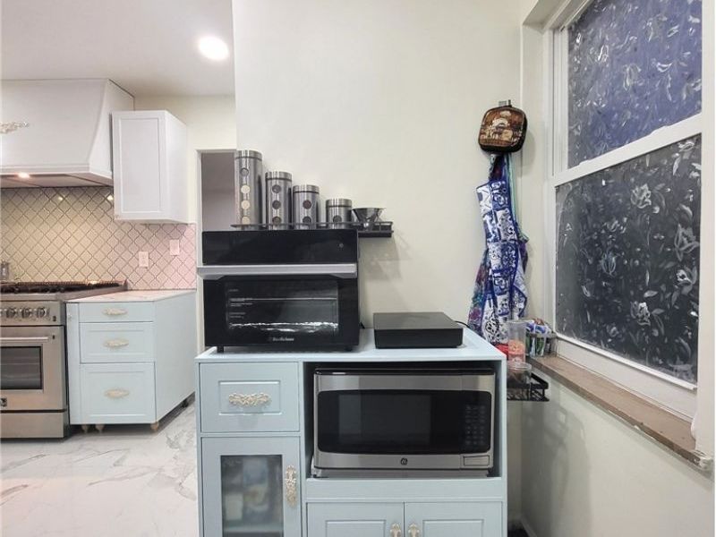 1450 S Lallendorf Road, Oregon, OH 43616 Photo 10