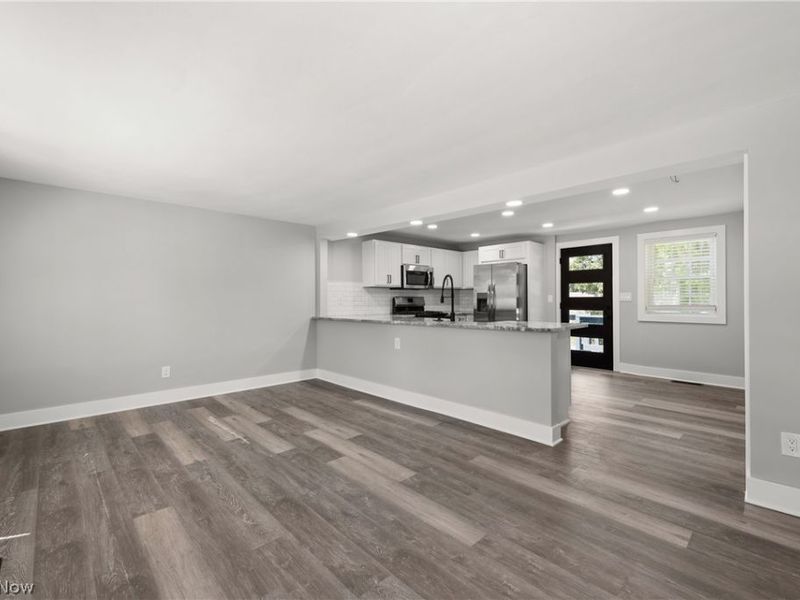 37384 Detroit Road , Avon, OH 44011 Photo 32