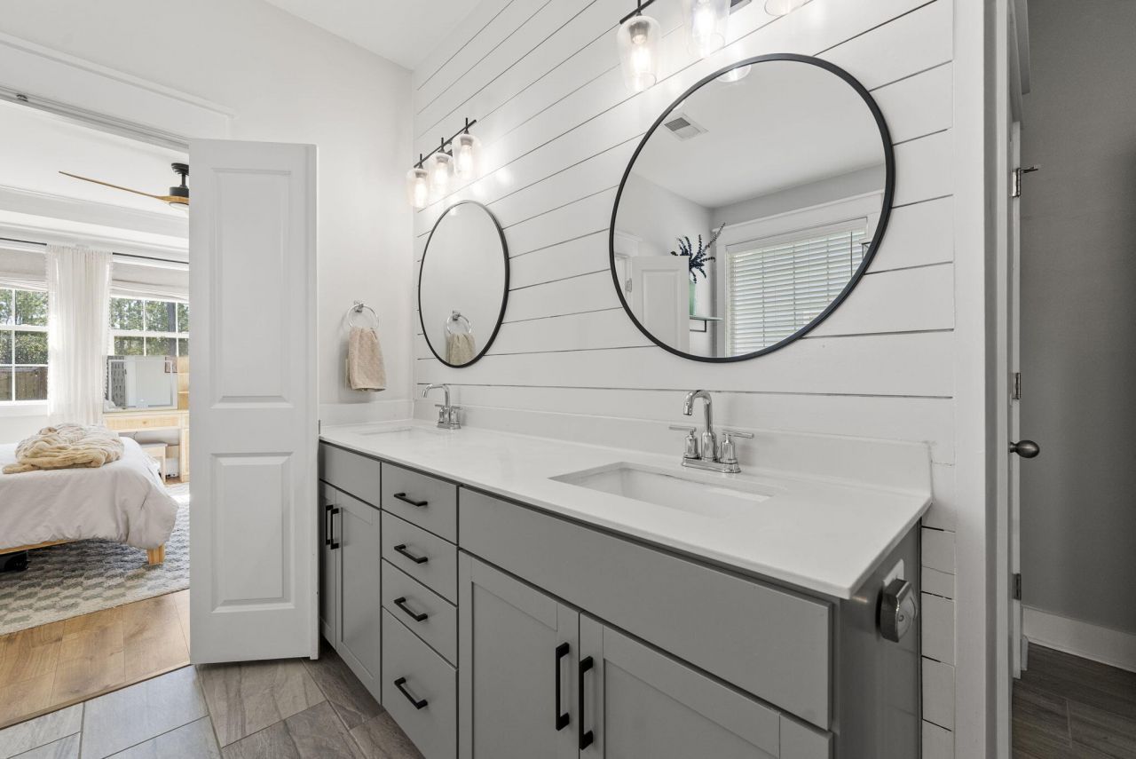 601 Yellow Leaf Lane Photo 25