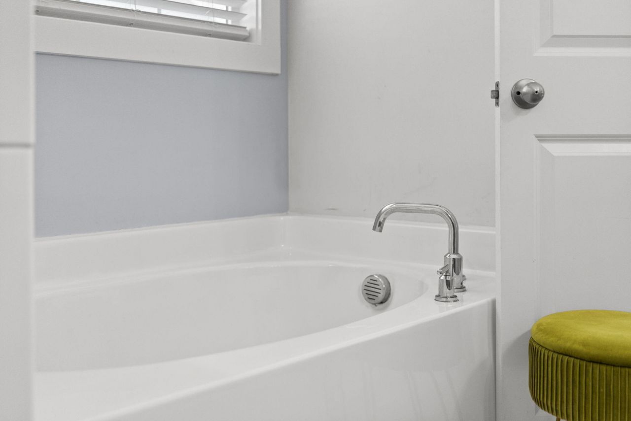 601 Yellow Leaf Lane Photo 29