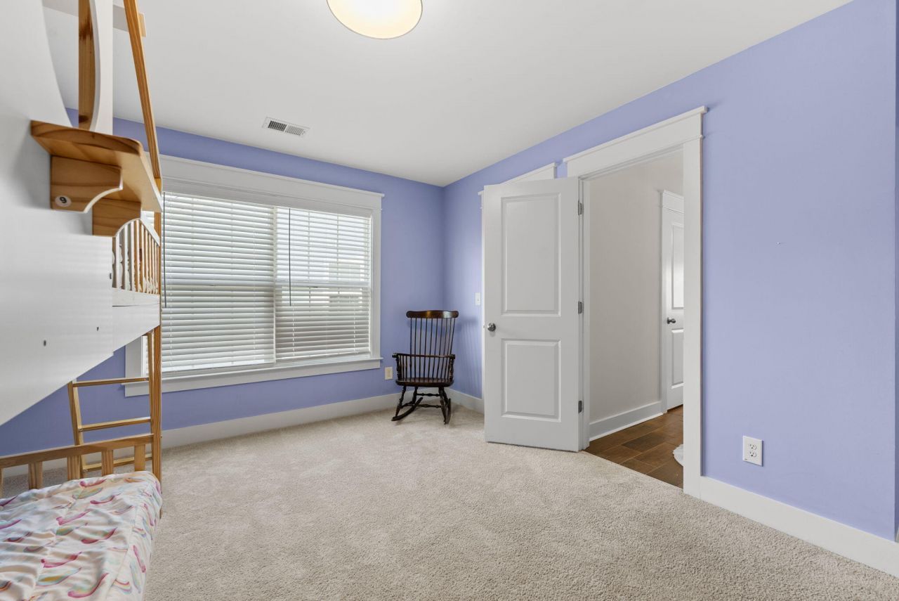 601 Yellow Leaf Lane Photo 40