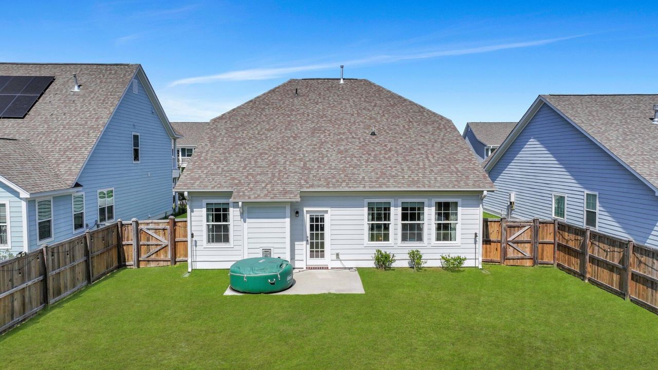 601 Yellow Leaf Lane Photo 49