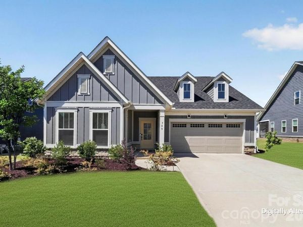 709 Hinterland Lane, Matthews, NC 28104