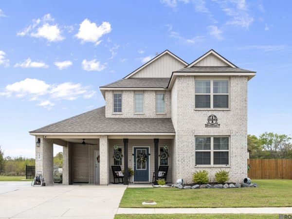 3439 Inwood Ct, Zachary, LA 70791