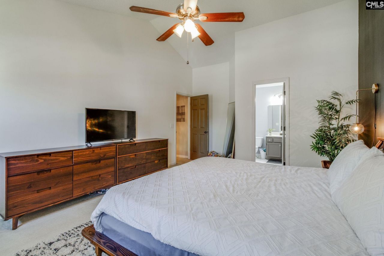 210 Brook Hollow Drive  Photo 21