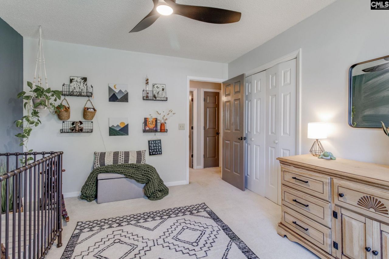 210 Brook Hollow Drive  Photo 26