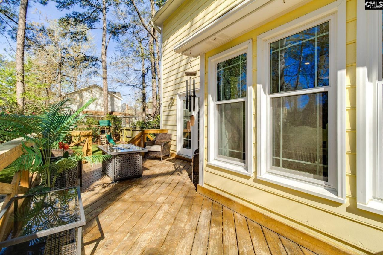 210 Brook Hollow Drive  Photo 33