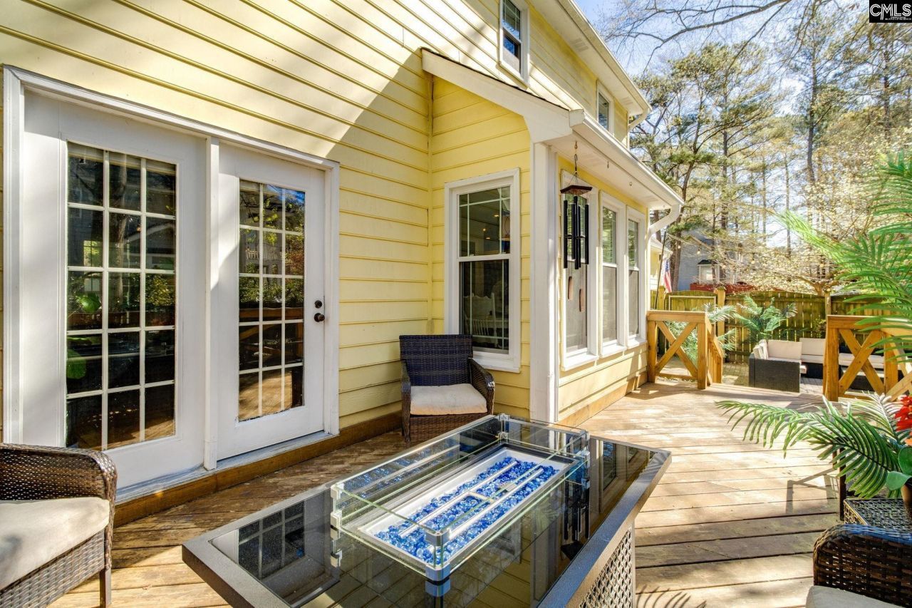 210 Brook Hollow Drive  Photo 34