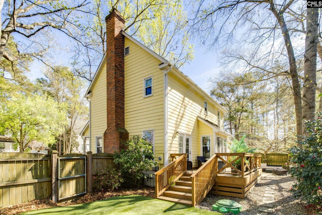 210 Brook Hollow Drive  Photo 38