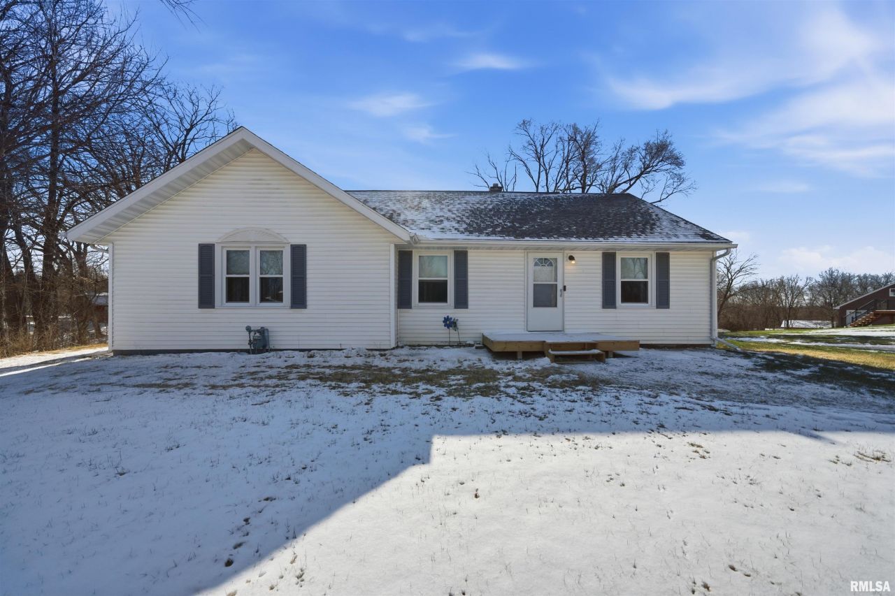 218 Timberlan Road, Metamora, IL 61548 Main Photo