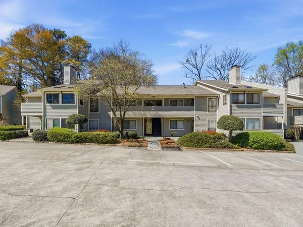 3428 Ivys Walk, Atlanta, GA 30340