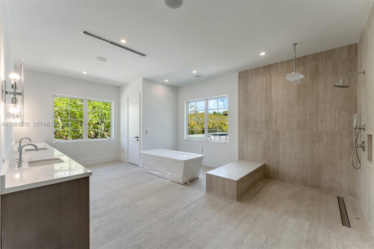 14100 Old Cutler Rd , Palmetto Bay, FL 33158 Photo