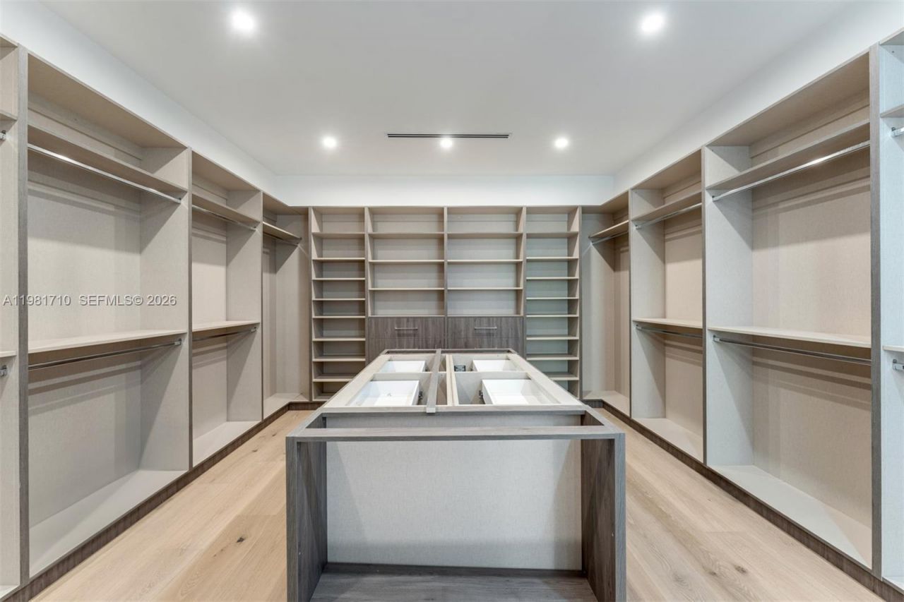 14100 Old Cutler Rd , Palmetto Bay, FL 33158 Photo