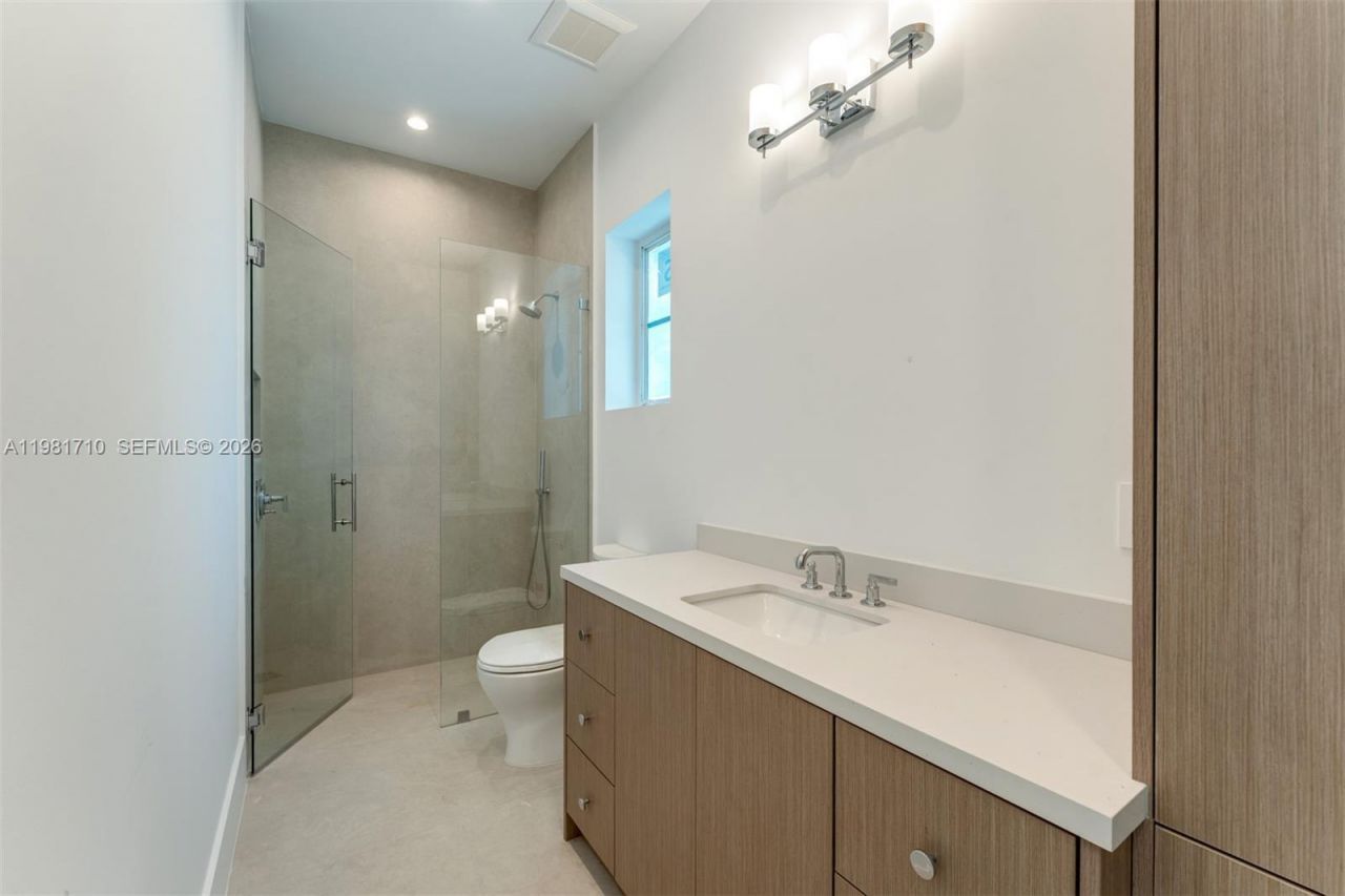 14100 Old Cutler Rd , Palmetto Bay, FL 33158 Photo